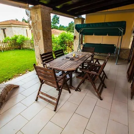 Valia Suite, Stone House