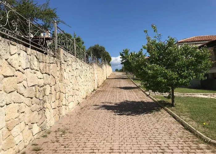 Valia Suite, Stone House *