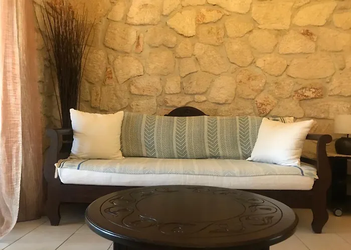 Villa Valia Suite, Stone House *