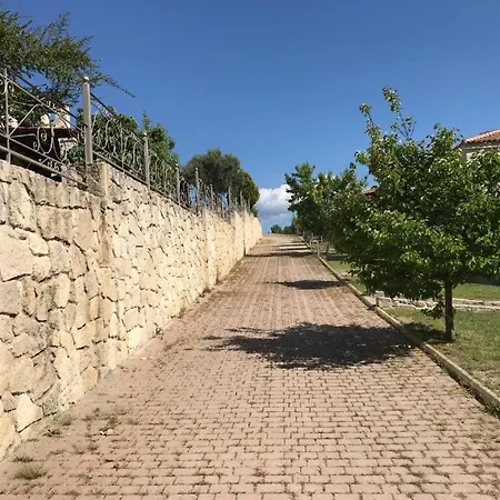 Valia Suite, Stone House *