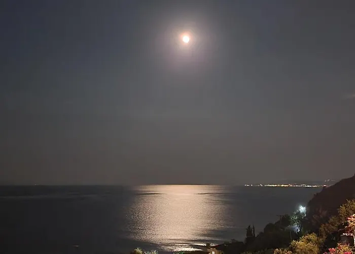 Valia Suite, Stone House Siviri